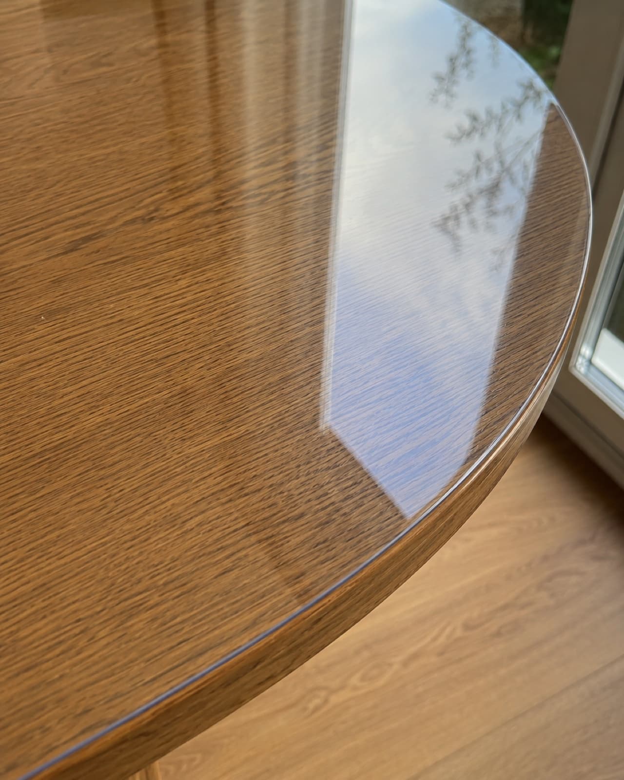 Il legno resta protagonista